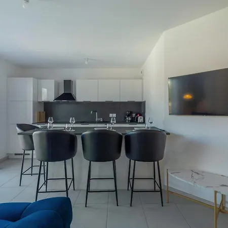 Apartment Azzuro - Welkeys *
